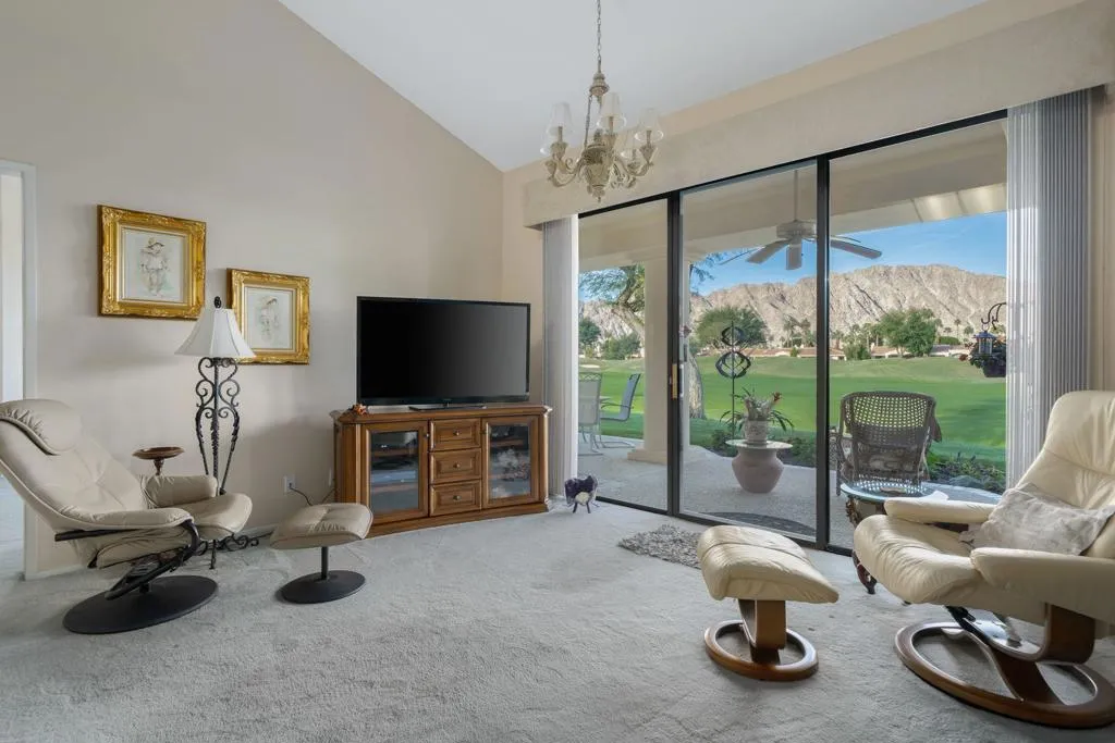 55053 Southern Hills, La Quinta, California 92253 home-pic-14